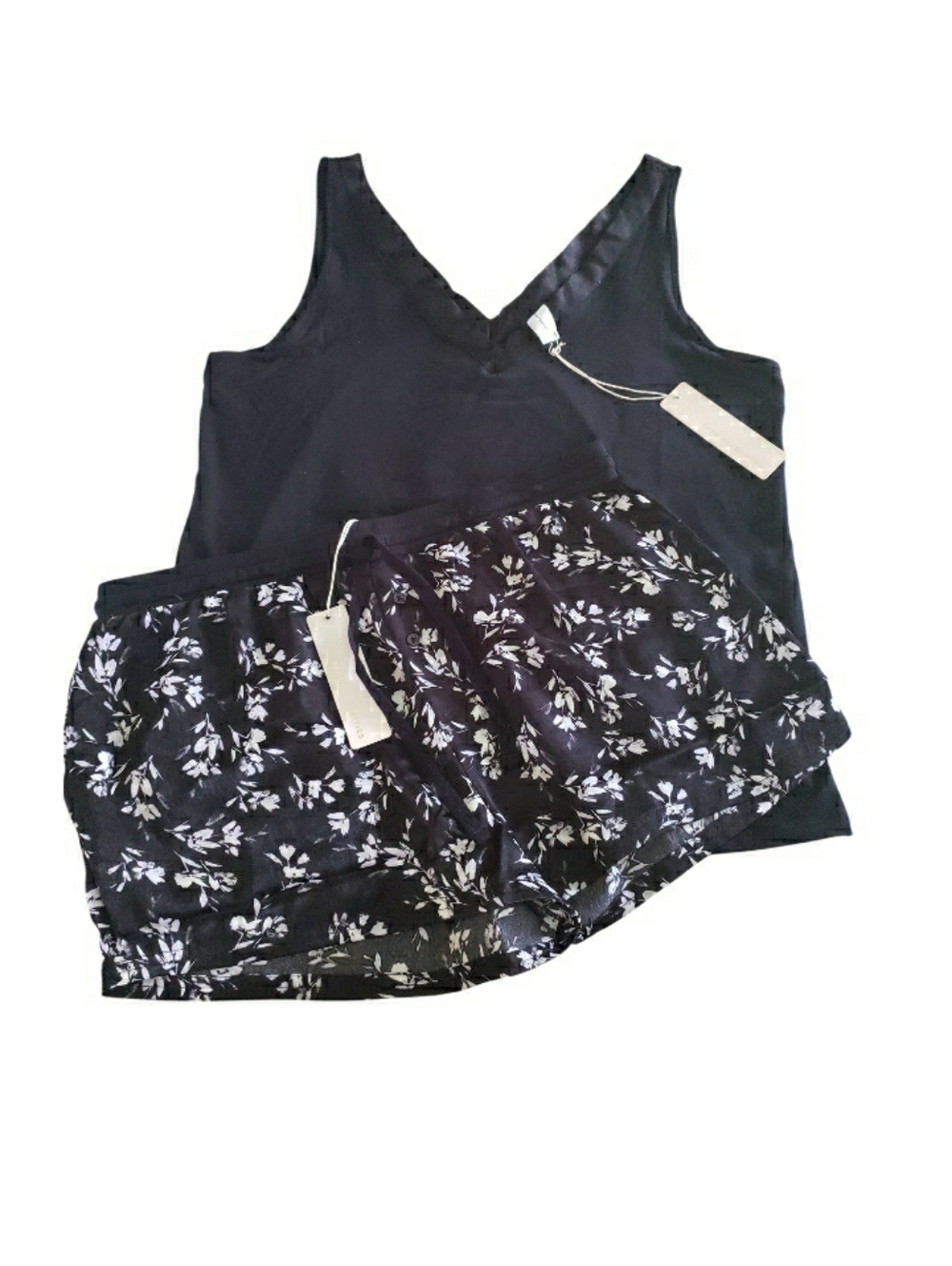 NWT Bare Necessities Satin Pajama Set- M